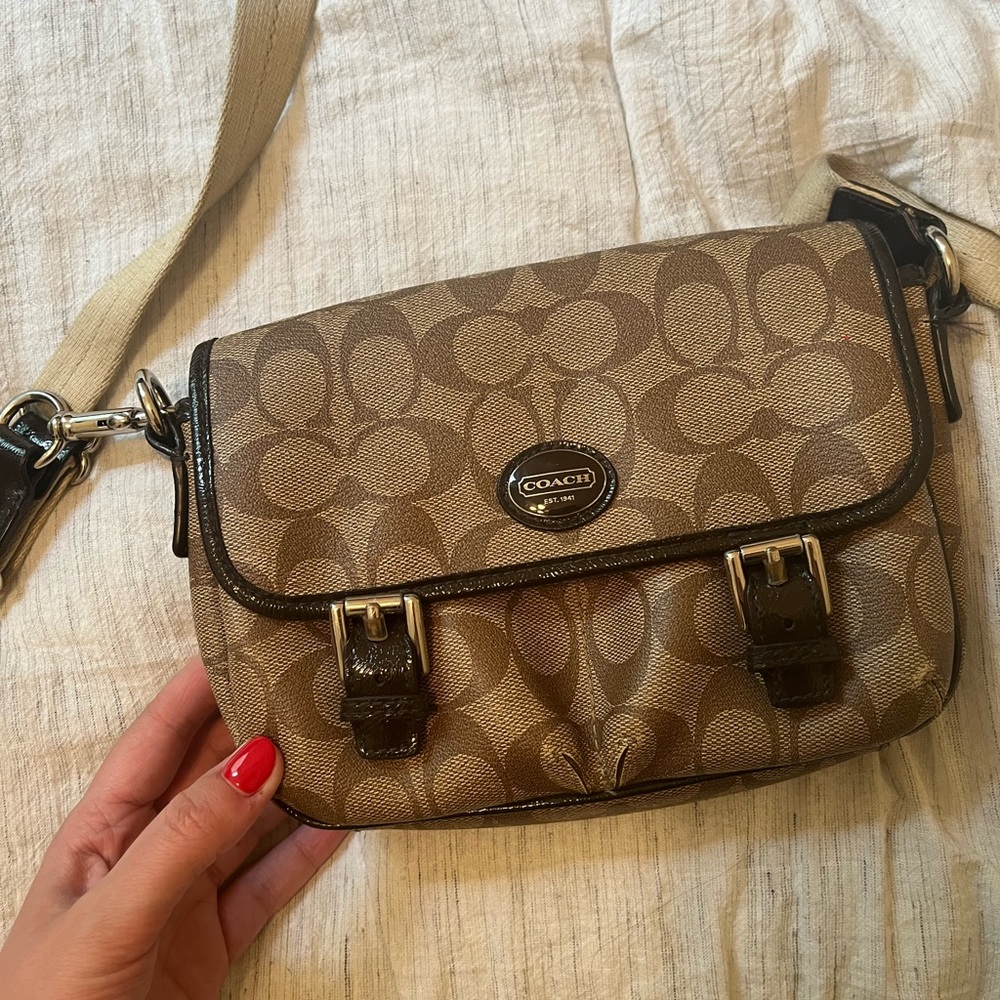 Coach Shoulder Bag